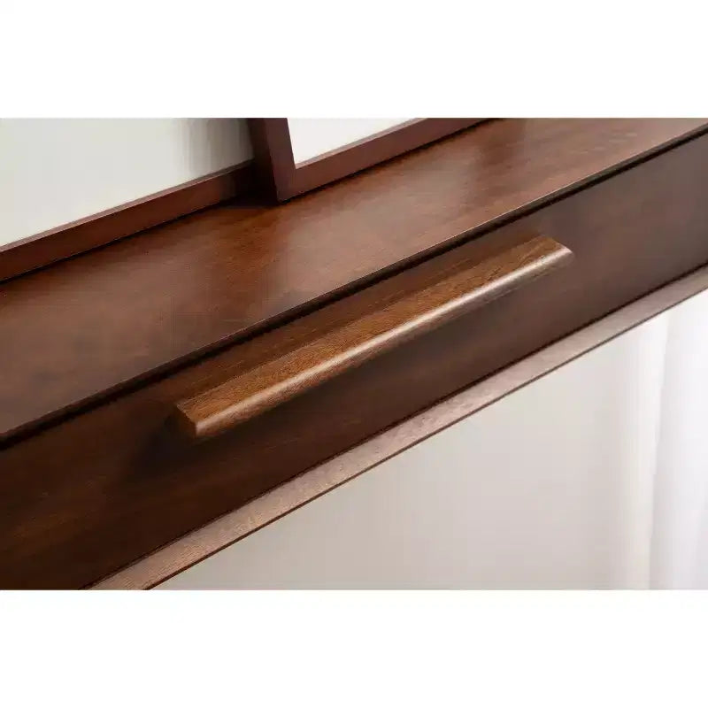 Estante flotante McCutcheon de 30"x9"x6" color Nogal Marrón