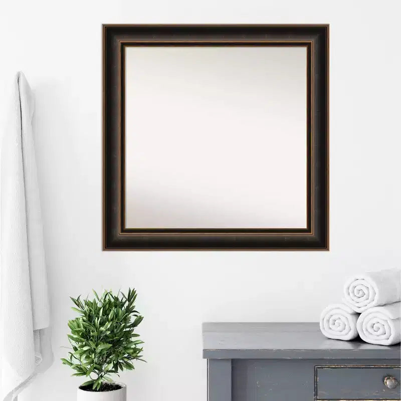 Espejo de pared de madera Villa de 32"x32", bronce aceitado - Cuadrado, moderno, marco de madera