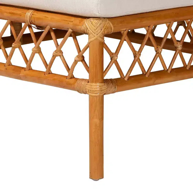 Rincón de comedor Adora Rattan: Estilo bohemio, Asientos acolchados, Mesa de madera de caucho