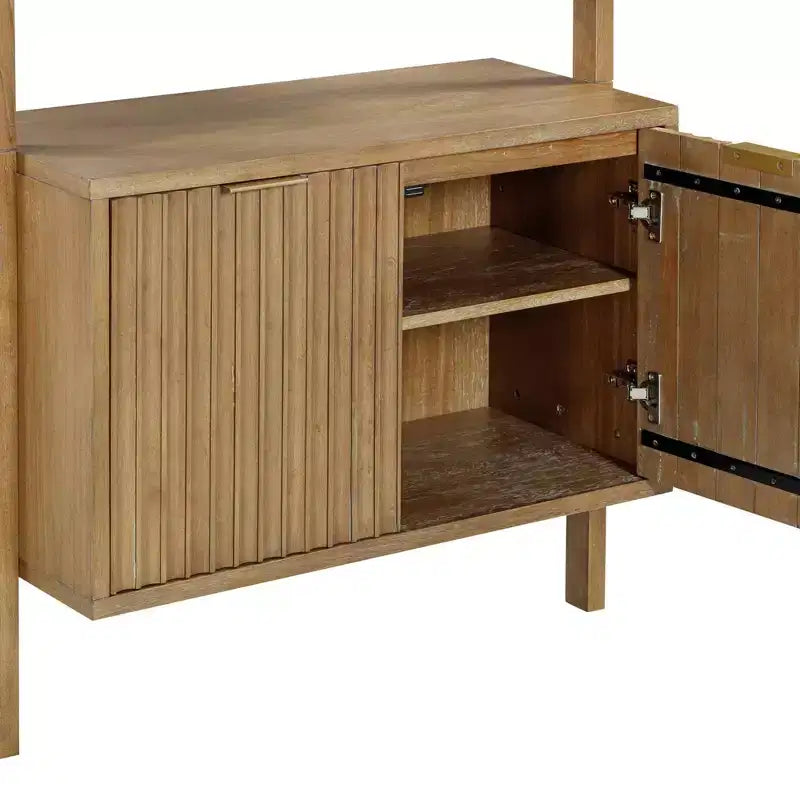 Estantería acanalada de madera de Jasper de 71.9" marrón