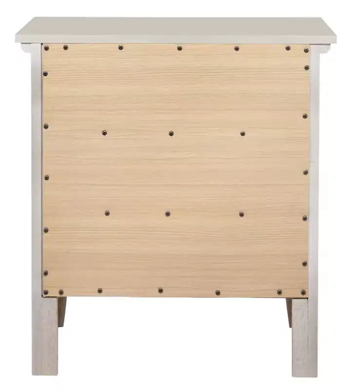 Mesita de noche Hammond de 3 cajones (26 pulg. de alto x 24 pulg. de ancho x 18 pulg. de profundidad)