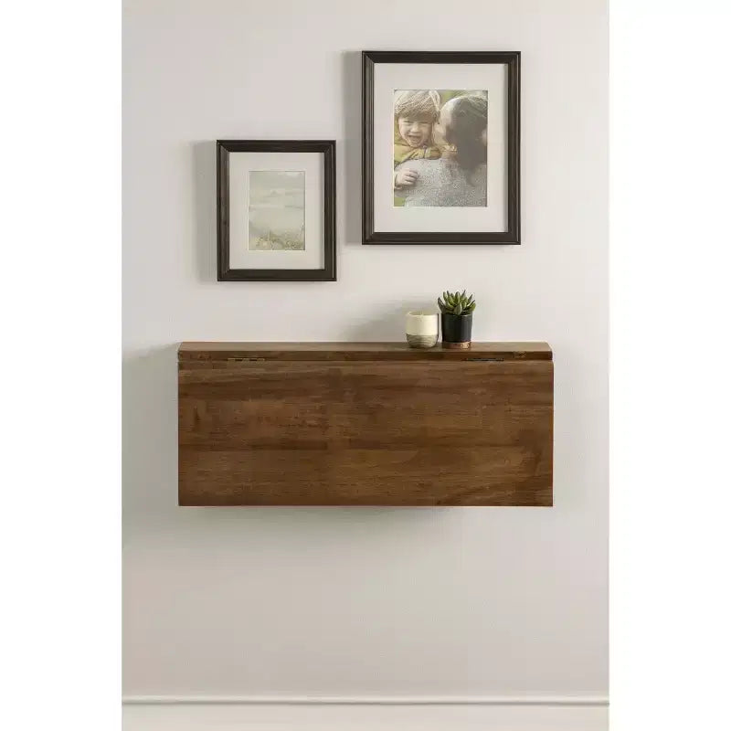 Escritorio Corblynd de madera para montar en la pared