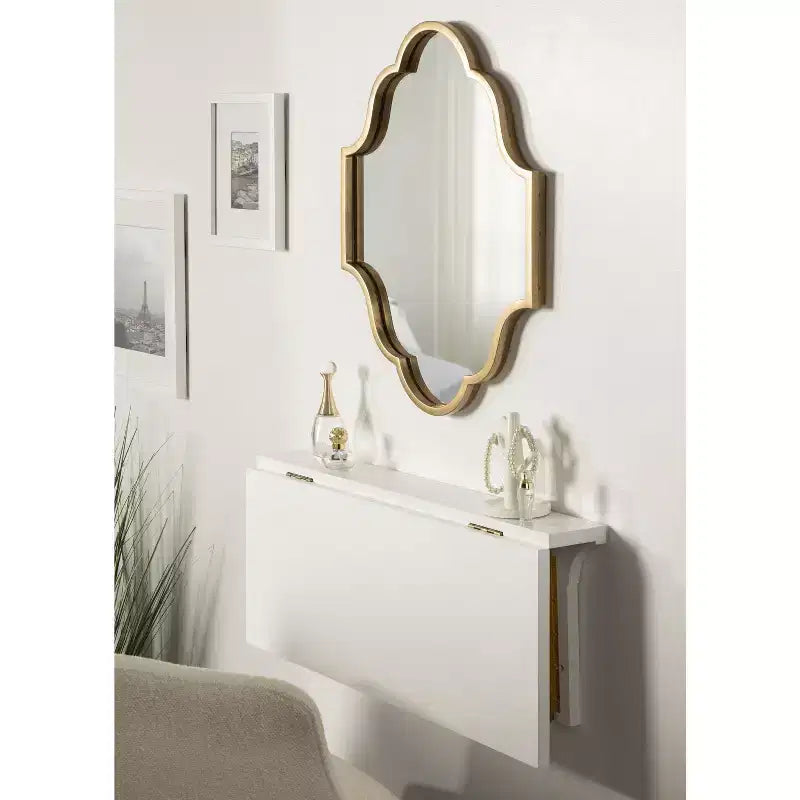Escritorio Corblynd de madera para montar en la pared