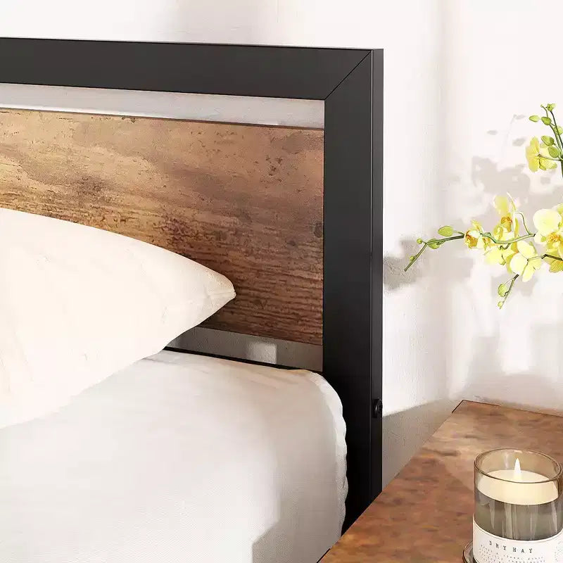 Base de cama Queen Size, plataforma de cama industrial con cabecero de madera, no requiere somier, marrón rústico sin ruidos