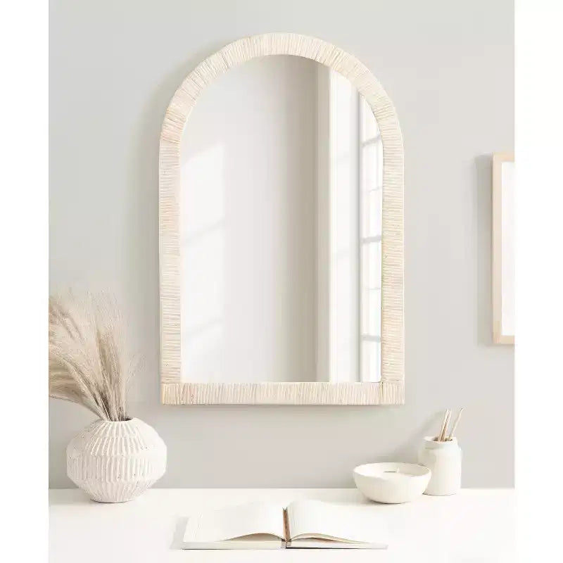 Espejo de pared enmarcado con arco Rahfy de 20x30